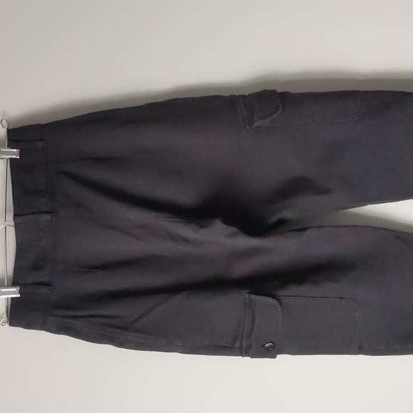 Wilfred | black cargo jeans - Picture 5 of 10